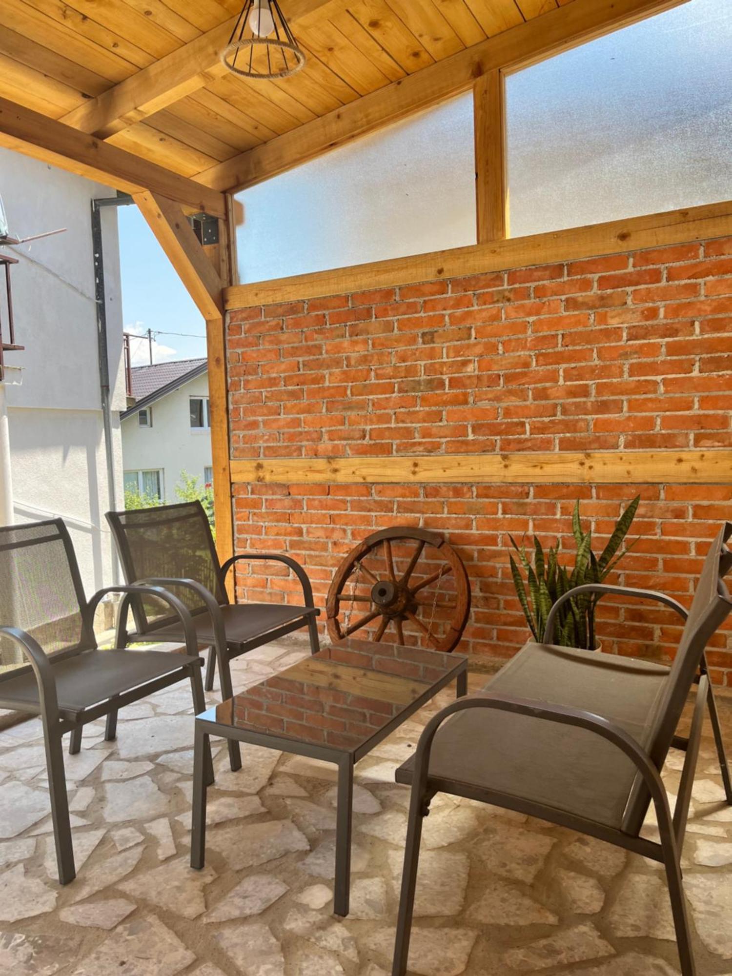 Vito Apartments Яйце Экстерьер фото